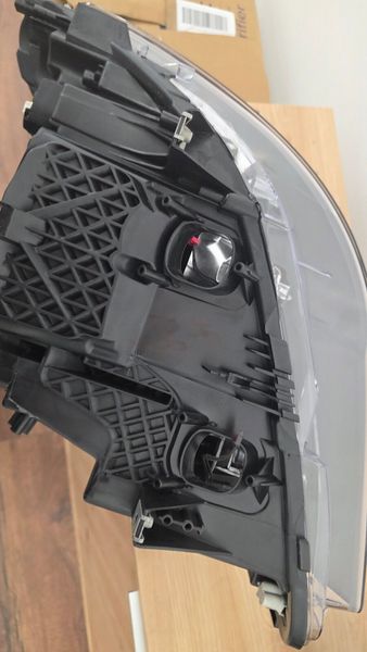 BMW 5 Series F10 F11 LCI Bi-Xenon Headlights 371202043