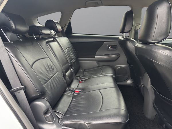 2014 PRIUS HYBRID *7 SEATER* (S57) 371221444