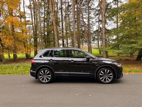 Volkswagen Tiguan R Line TDI 371221911