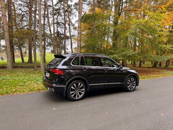 Volkswagen Tiguan R Line TDI 371221912