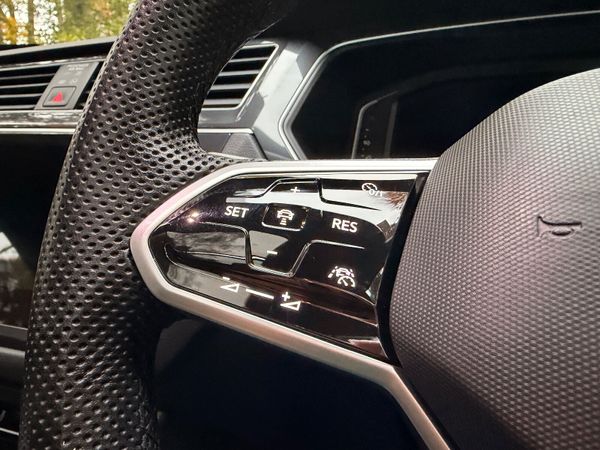 Volkswagen Tiguan R Line TDI 371222083