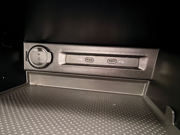 Volkswagen Tiguan R Line TDI 371222096