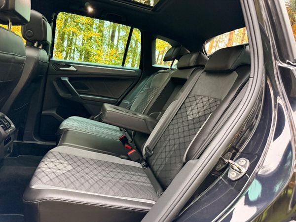 Volkswagen Tiguan R Line TDI 371222146