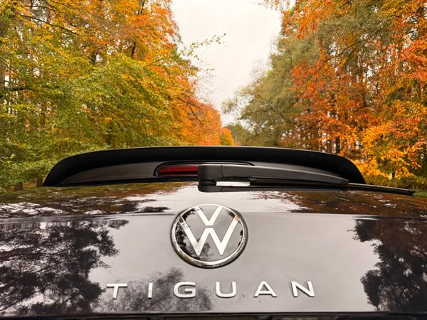 Volkswagen Tiguan R Line TDI 371222189