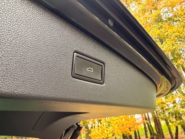 Volkswagen Tiguan R Line TDI 371222190