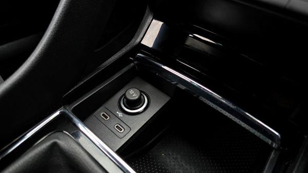 // Deposit Taken // 371264362