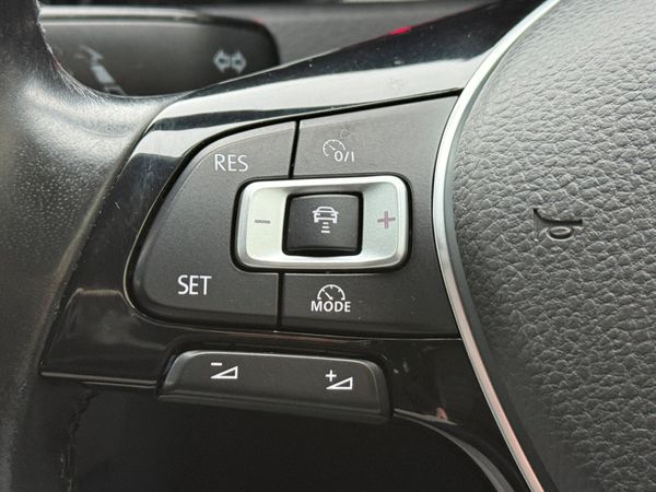 Excellent Condition 172 Volkswagen Golf Highline! 371269431