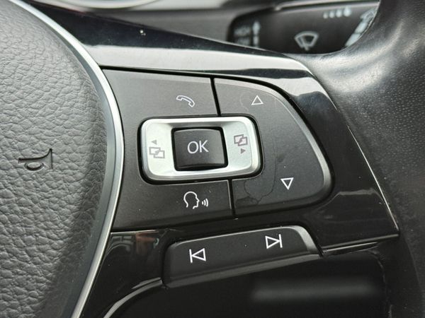 Excellent Condition 172 Volkswagen Golf Highline! 371269432