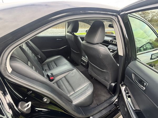 2016 LEXUS IS 300H  EXECUTIVE 371273259