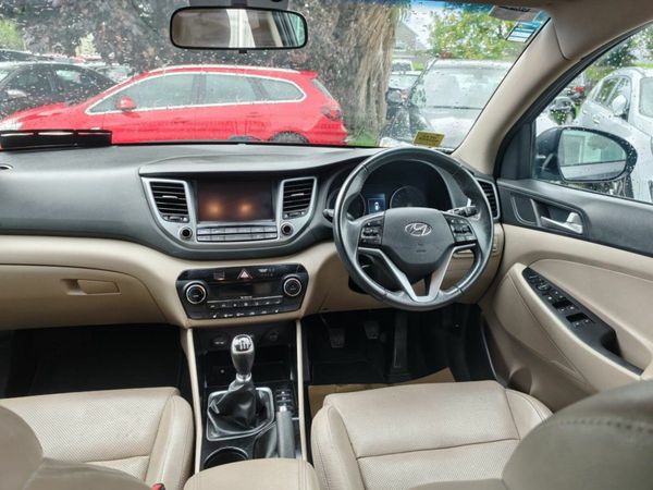 Hyundai Tucson 1.7 D Executive 371294047