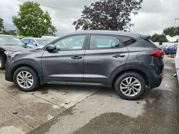 Hyundai Tucson 1.7 D Executive 371294040
