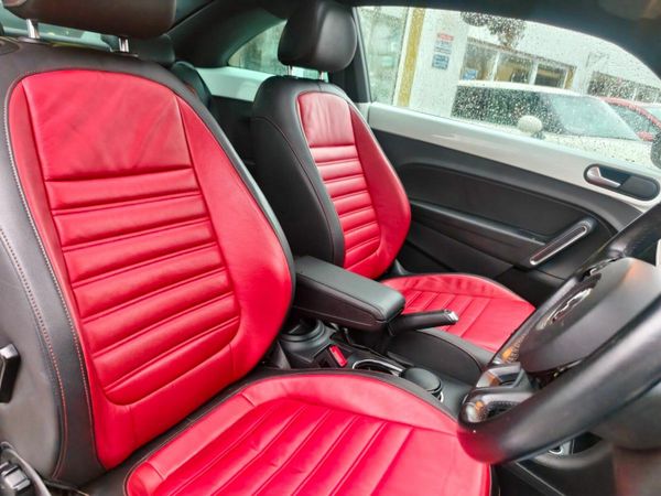 Volkswagen Beetle 2.0 TDI SPORT 140. 371294104