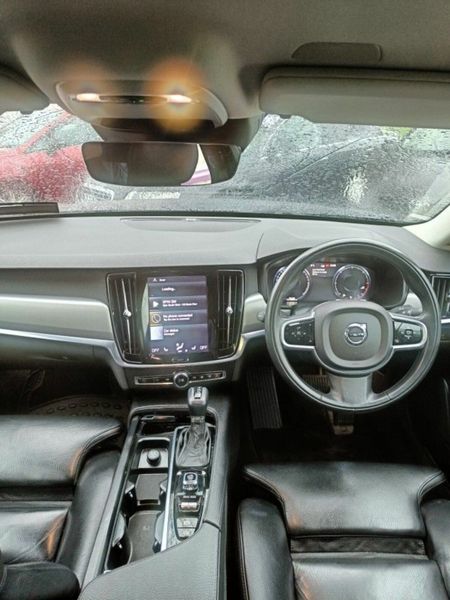 Volvo S90 D3 150hp Momentum Auto 371295387