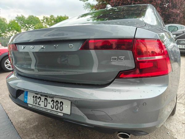 Volvo S90 D3 150hp Momentum Auto 371295399