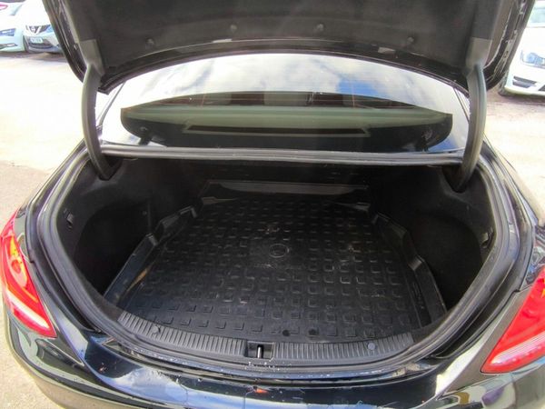 Mercedes-Benz C-Class C180 Avantgarde Auto 371295510