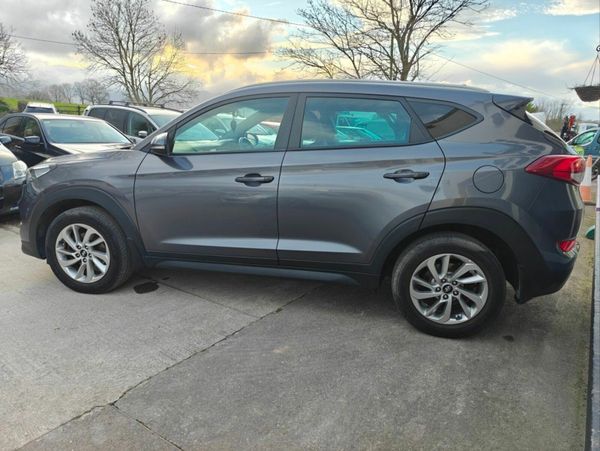 Hyundai Tucson 1.7 D Executive 371295584