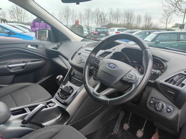 Ford Kuga Titanium 371296325