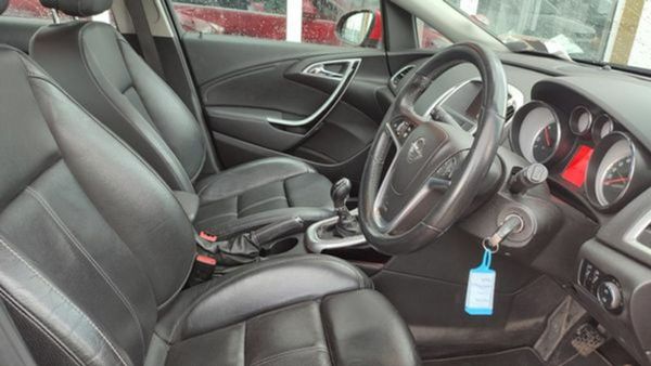 Opel Astra 2.0Cdti 165PS SRI 371296511