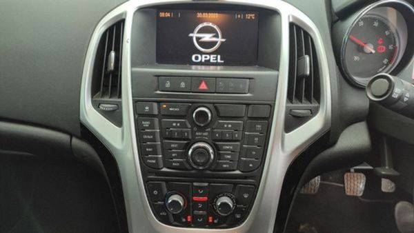 Opel Astra 2.0Cdti 165PS SRI 371296513