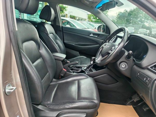 Hyundai Tucson 1.7 D Executive 371293996