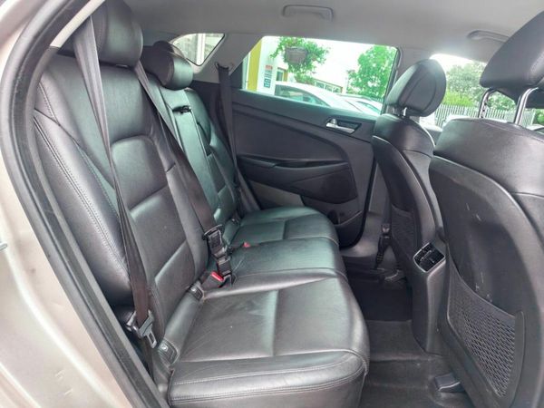 Hyundai Tucson 1.7 D Executive 371293997