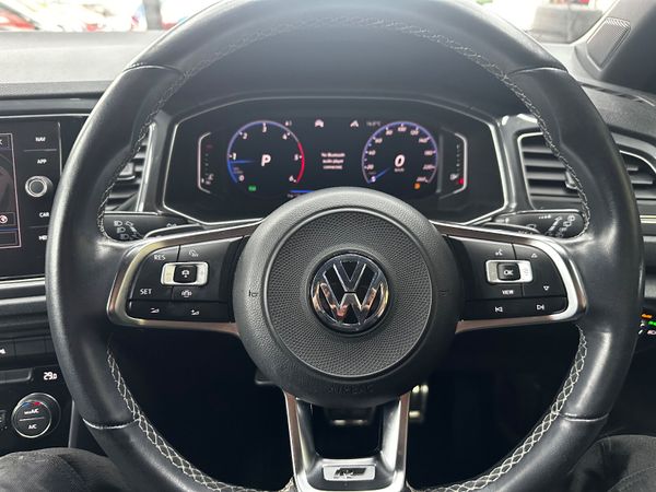Vw T-Roc R line 371315927