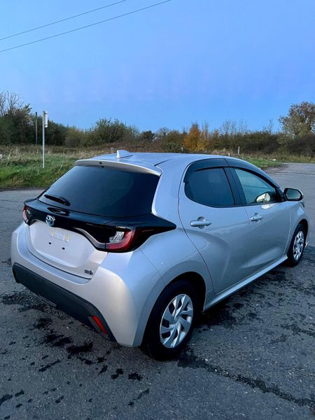 TOYOTA YARIS (2020) 1.5L PETROL HYBRID AUTOMATIC 371317239