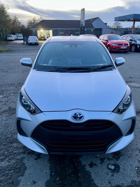 TOYOTA YARIS (2020) 1.5L PETROL HYBRID AUTOMATIC 371317240