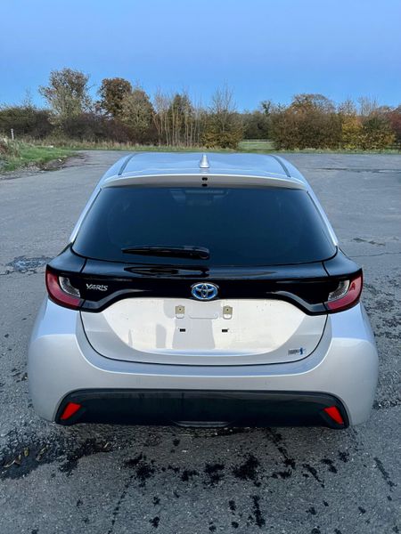 TOYOTA YARIS (2020) 1.5L PETROL HYBRID AUTOMATIC 371317305