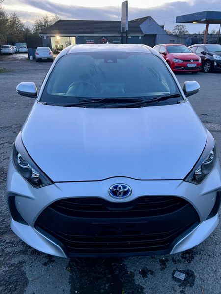 TOYOTA YARIS (2020) 1.5L PETROL HYBRID AUTOMATIC 371317312