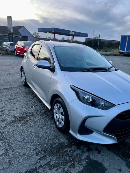 TOYOTA YARIS (2020) 1.5L PETROL HYBRID AUTOMATIC 371317386