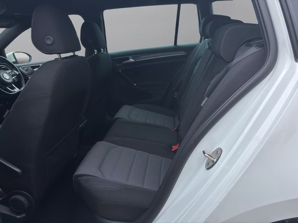 2014 Volkswagen Golf 2014 (S173) 371337123