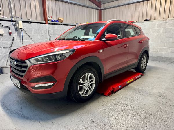 162 HYUNDAI TUCSON 371357608