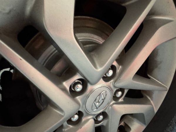 162 HYUNDAI TUCSON 371357658