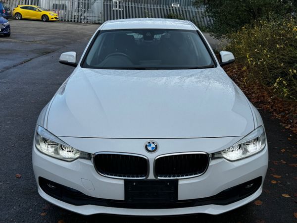 2017 BMW 3 series 320i Low mileage 371357741