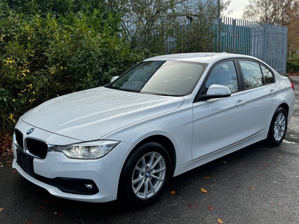 2017 BMW 3 series 320i Low mileage 371357825