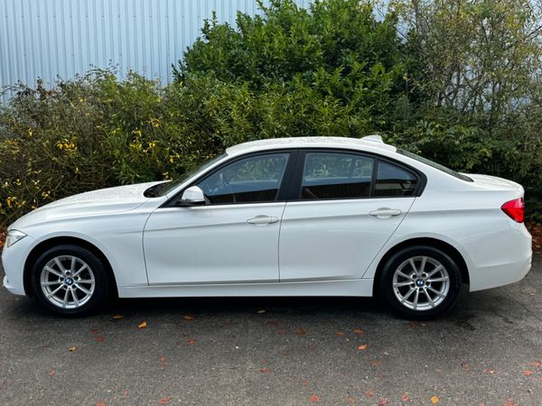 2017 BMW 3 series 320i Low mileage 371357839