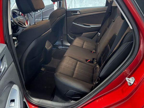 162 HYUNDAI TUCSON 371357997