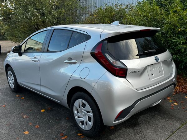 Toyota Aqua 2022 New Shape Hybrid 371359940