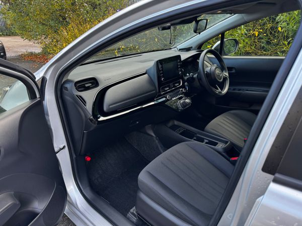 Toyota Aqua 2022 New Shape Hybrid 371359957