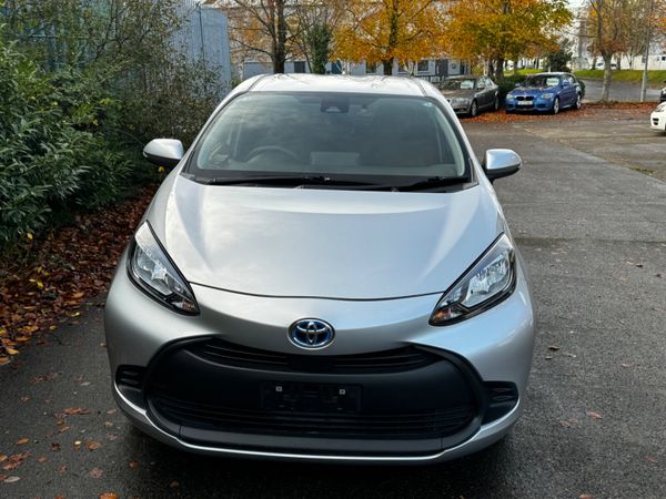 Toyota Aqua 2022 New Shape Hybrid 371359952