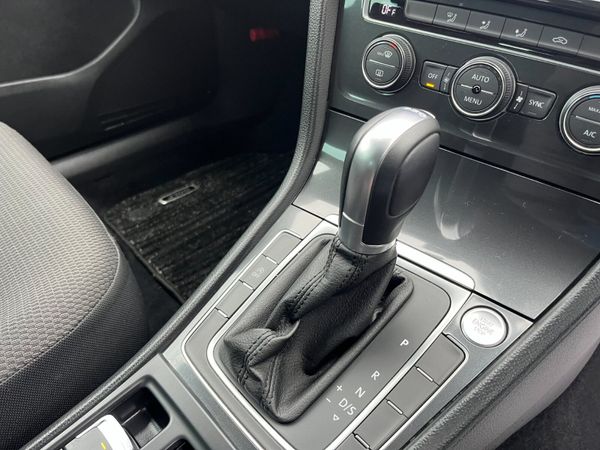 VOLKSWAGEN GOLF 2017, 1.2 TSI AUTO ESTATE 371352352