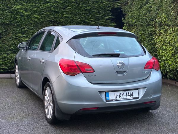 Opel Astra *NCT 07-26* 371404078