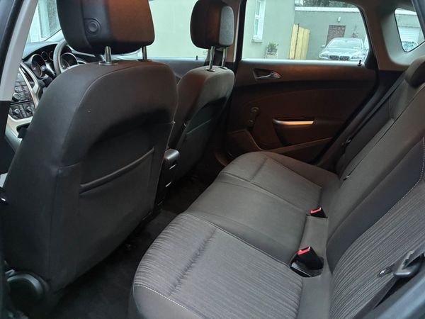 Opel Astra *NCT 07-26* 371404091