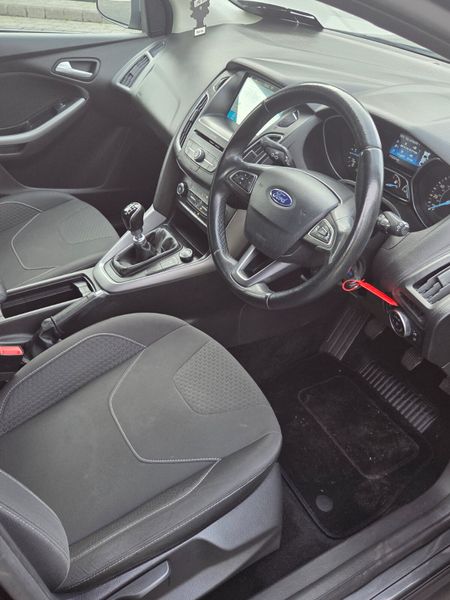 2017 FORD FOCUS ZETEC 120BHp 371401578