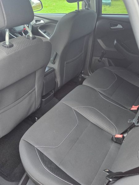 2017 FORD FOCUS ZETEC 120BHp 371401586