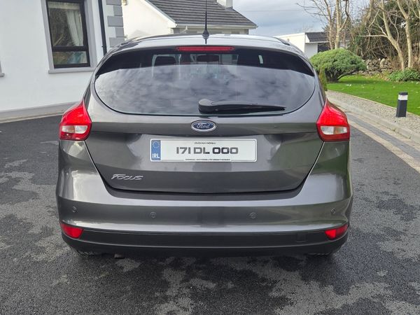 2017 FORD FOCUS ZETEC 120BHp 371401580