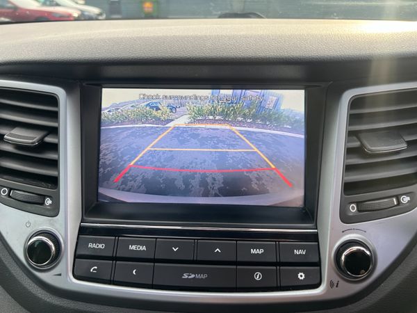 2016 Hyundai Tucson Premium SE 2.0 CRDI BlueDrive 371425598