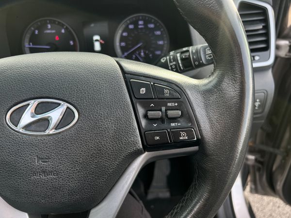 2016 Hyundai Tucson Premium SE 2.0 CRDI BlueDrive 371425601
