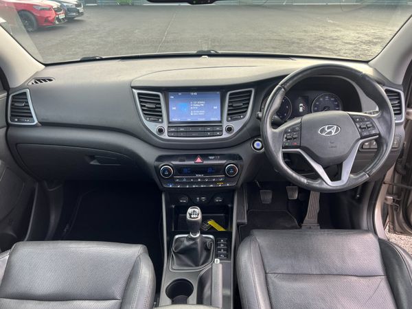 2016 Hyundai Tucson Premium SE 2.0 CRDI BlueDrive 371425619